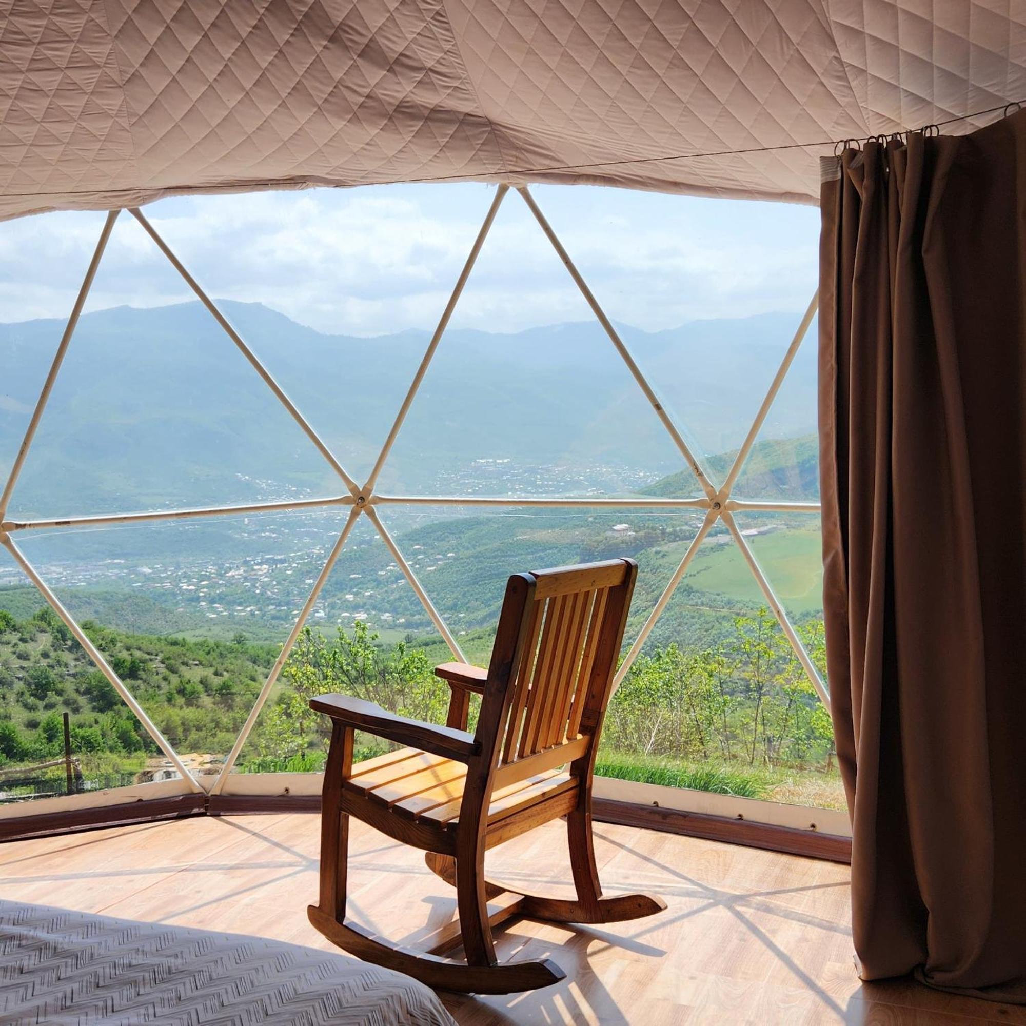 Yenokavan Glamping イジェヴァン 部屋 写真